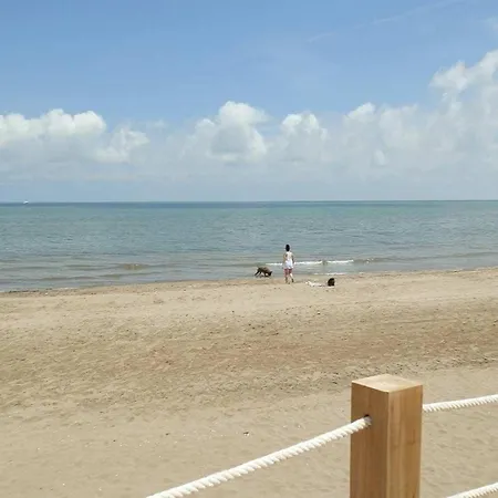 Hébergement de vacances Casa Cerca Del Mar, Wifi Gratuito, Aire Opcional, Piscina, Mascotas Aceptadas, Playa Perros - Es-184-6 Riumar